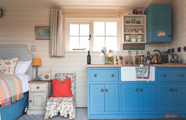 Dog Friendly Shepherd's Hut, Perfect for Couples - Photo 1