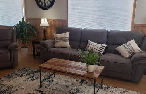 Coastal Charm: SW Oregon home on 2+ quiet acres - Foto 6