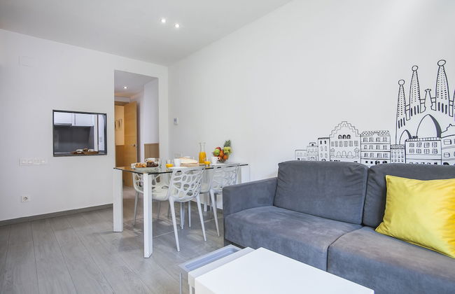 BBarcelona Gaudi Flats - Photo 39