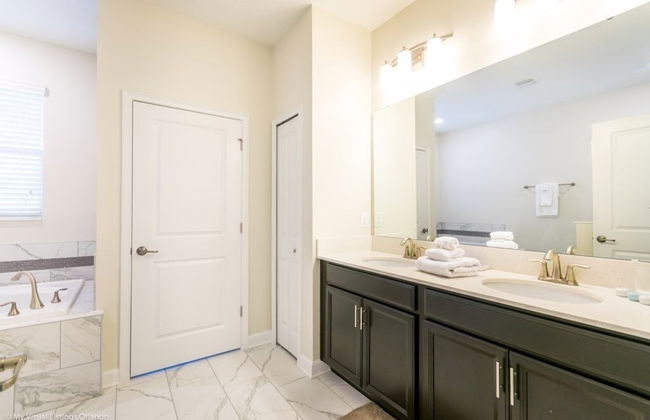 Bring The Whole Family Gate 9 Bedroom 5 Bath 9 Villa by Redawning - Photo 35