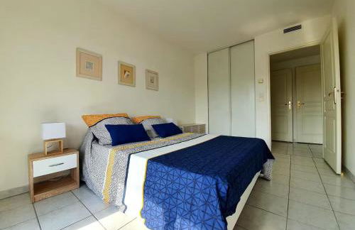 Le Soleau Méditerranéen - Proche Port avec Parking - Foto 13