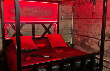 Le Baiser 1 le bunker réaménagé en plaisir interdit - Foto 15