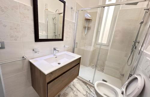 SANREMO Mare e Relax - Affittasi Alloggio della Piazza con Aria condizionata, Balcone e ampia disponibilità di parcheggi liberi - Foto 12