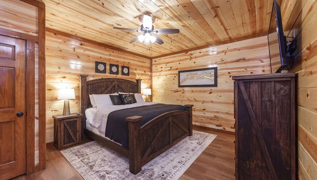 Black Bear Splash 6 Bedroom Cabin by RedAwning - Foto 2, Habitación