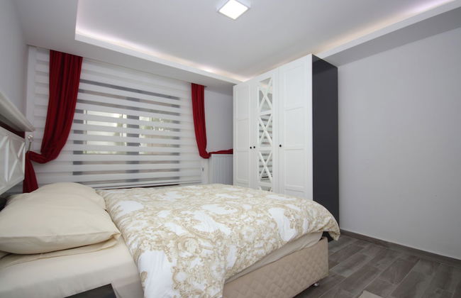 Arcadia Apart Residence - Photo 16