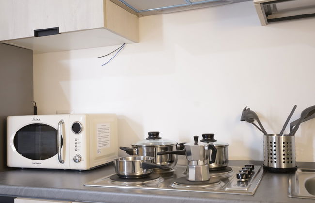 1 bedroom Apartment in Vernole with garden - Photo 8