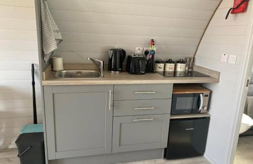 Duirinish Pods with Private Hot Tubs and Duirinish Bothy with No Hot Tub - Foto 6