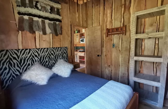 Wonderful Rustic Cabin 2, With Native Logs, on the Banks of the Trancura River - Foto 9