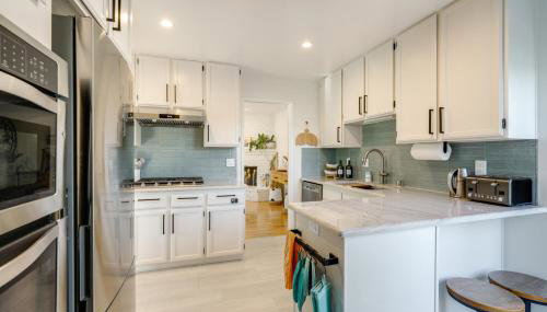 Seaside Home with Hot Tub and Patio Close to Beaches! - Foto 4