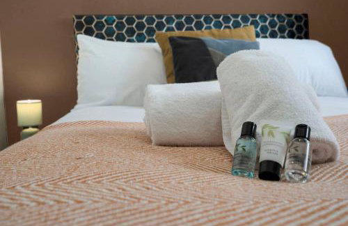 Spacious & Stylish - Free Parking - Fast Wifi - Foto 11