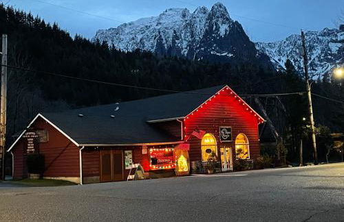 Riverside Retreat - Foto 22