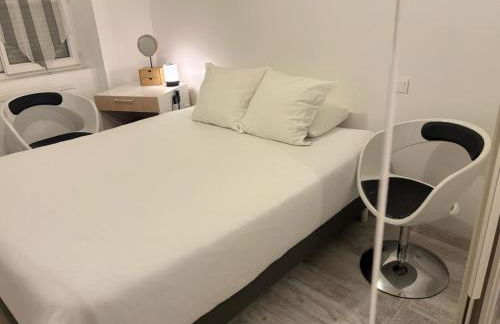 Appart'hotel61 OFFRE D'OUVERTURE Au pied de tous commerces & commodités ainsi que marché mercredi & samedi - Foto 35