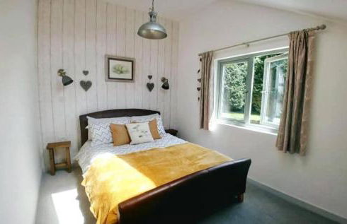 Bream Barn - sea view, woodburner, easy walk to the beach, parking, full kitchen - Foto 24
