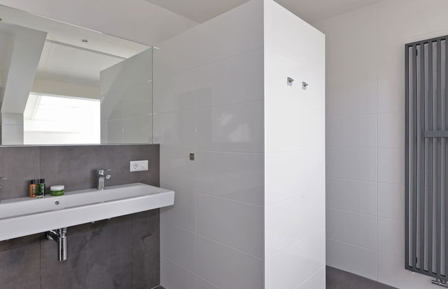 Waterfront Penthouse With Roof Terrace and Private Jetty - Foto 50