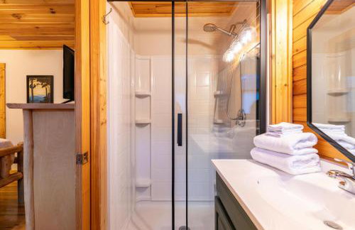 Riverbend Retreat - Photo 30