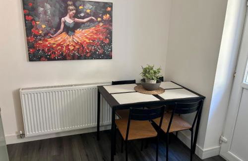 Immaculate whole house Sleeps 4 - Foto 13