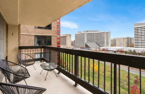 Modern Apt in Crystal City Near the Airport - Foto 5