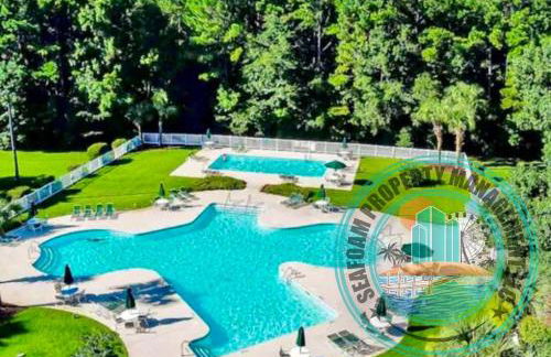 2Br 2Ba Condo on Golf Course - Foto 18