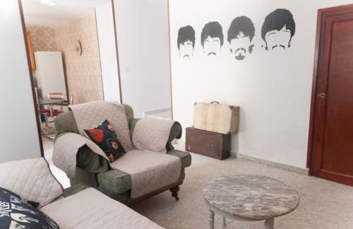 CASA BEATLES DEL VALLE - Foto 15