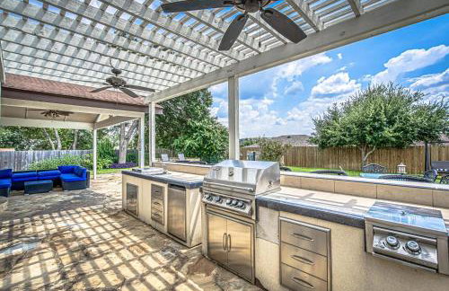 Family-Friendly 3BR w Private Pool & BBQ in SW Austin - Foto 5