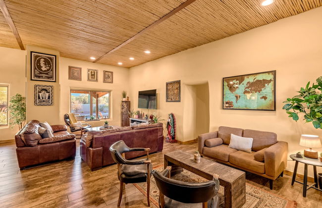 La Puerta Azul- Stunning Desert Retreat; Pool/Spa - Foto 20