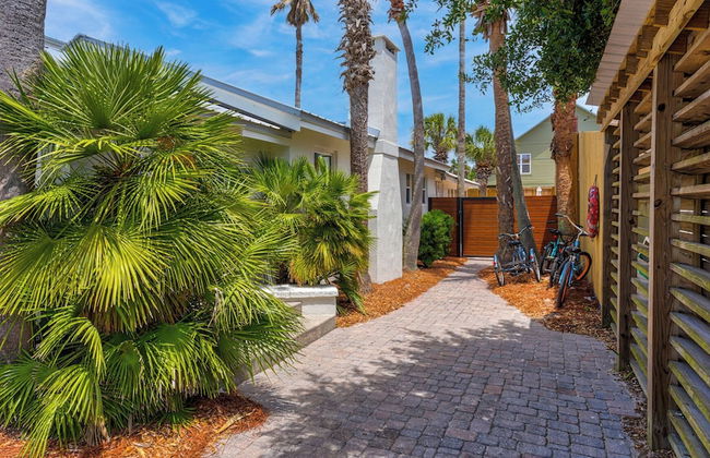 Private Pool in Grayton & Feet to the Beach; Next Door to Chiringo & Red Bar - Foto 39