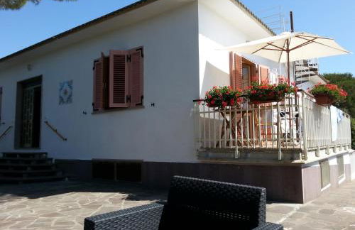 Appartamento in Villa Valentini- Fronte mare, Giardino e Parcheggio privato, WIFI, dotato di tutti i confort, nel Cuore del Golfo di Gaeta - Foto 13