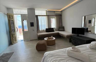 Michalelis cave & loft - Photo 1