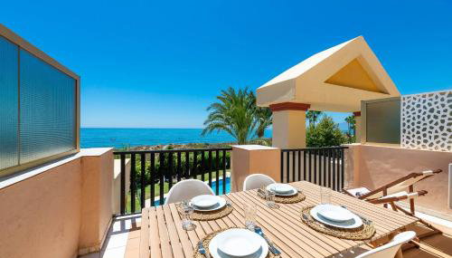 Sea Front Beach Studio Apartment - Foto 4