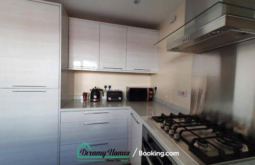 Beach Braunton Spacious 3 Bed House By Dreamy Homes Short Lets & Serviced Accommodation Free Parking - Foto 7