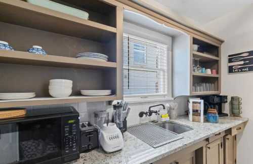 This is Your Home Away From Home - Foto 23