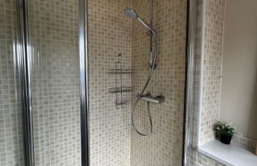 Modern 3-Bed Townhouse & Balcony - Foto 22