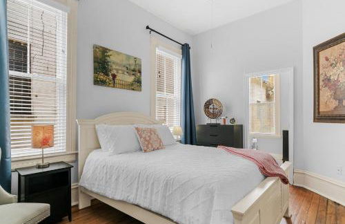 Victorian Home by Forsyth Park - Foto 15