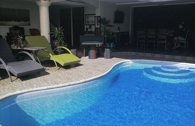 Avana Hills Tagaytay - Foto 30