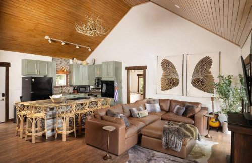 Lake Keowee’s Cabin By The Cove, Boat & PWC Option - Foto 31