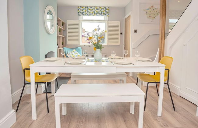 Modern 3-bed House on Tarporley High Street - Photo 15