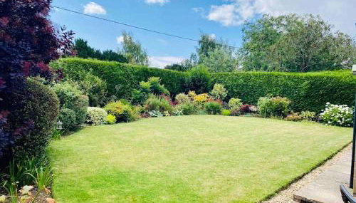 Cotswolds Luxury House in Central Bourton Large Sleeps 2-11. Pet Friendly. - Foto 3, Garden view