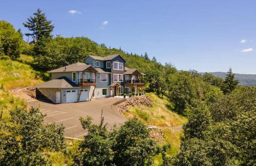 Panoramic River Views - Nature Framed in Every Window - Photo 17