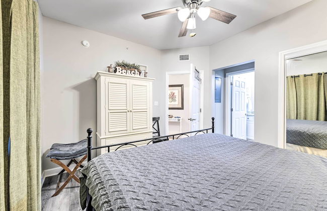 Oceanfront Panama City Beach Condo w/ Pool Access - Foto 3