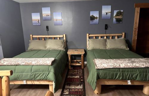 Ocqueoc Delux Double Cabin Pet-Friendly in Ocqueoc, MI - Photo 4