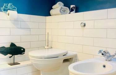 Exceptional retreat near Cornwall Coast - Photo 18