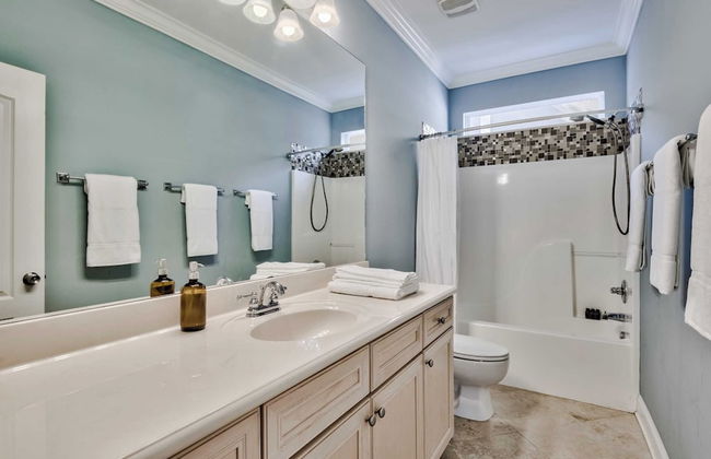 Coral By Avantstay Gorgeous Three Story Home w/ Two Balconies - Foto 24