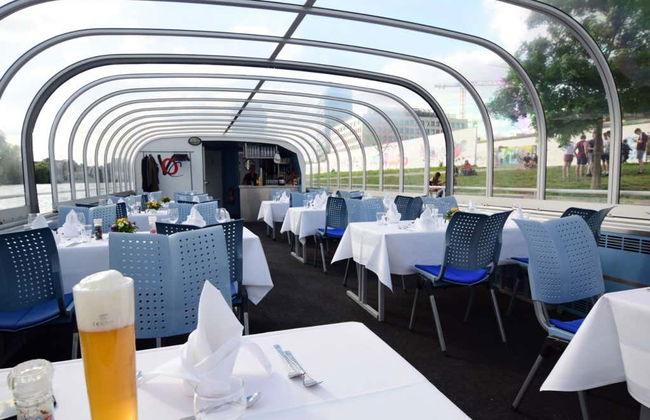 Berlin Dinner Cruise - Photo 2