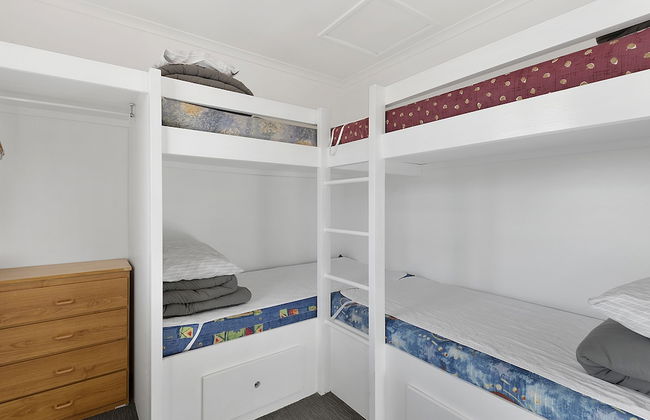 Port Broughton Tourist Park - Photo 24