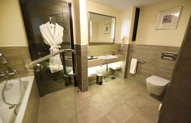 Mestil Hotels & Residences - Photo 34