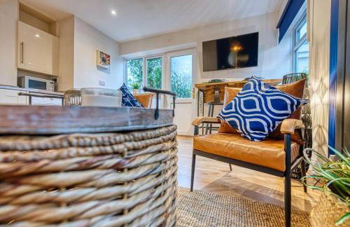 Dudley-5 beds-Contractors-parking-long stay! - Foto 11