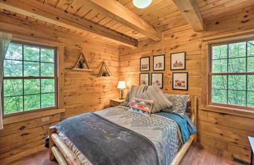 Cozy Retreat with Porch and Double JJ Resort Access! - Foto 14