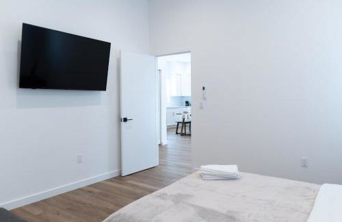 New 2BR Family Home Nr Universal - Foto 14