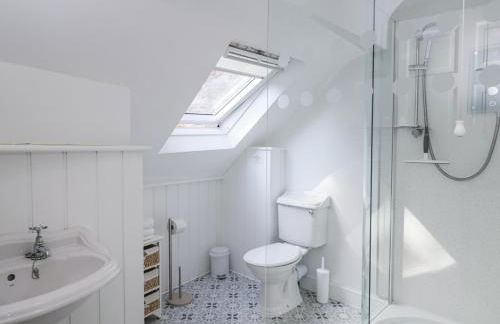 The Old School House - Photo 27