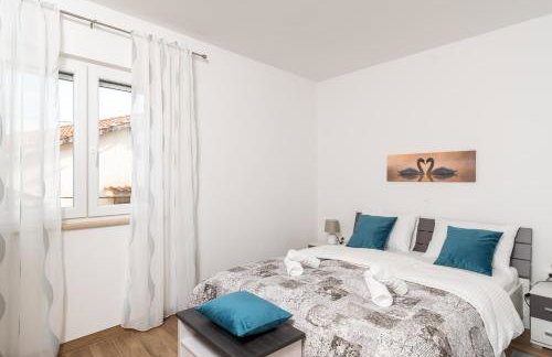 Apartman Palada - Photo 24